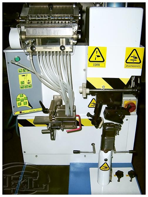 Máquina de Clavar Tacones Automática 'SABAL 300-10V-5' 2