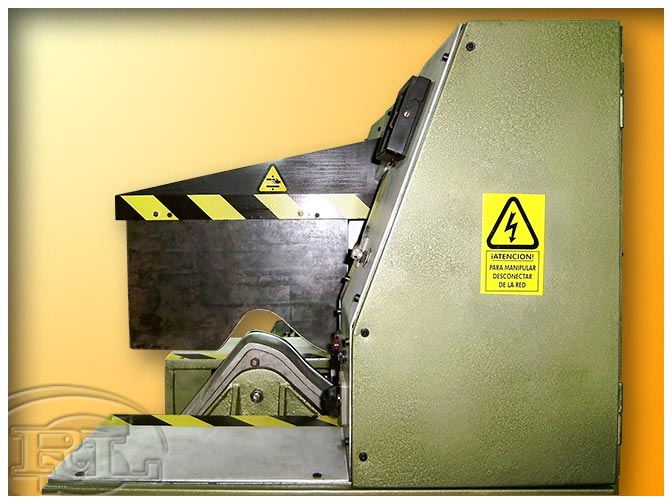 Máquina para Moldear Palas de Bota 'MACIAS' 3