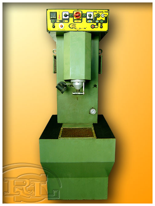 Máquina de Planchar con Vapor 'RaLoS FC-525-TR' 2