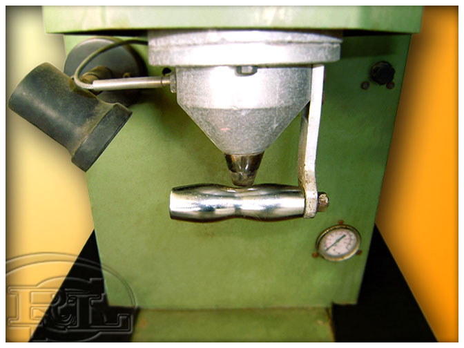 Máquina de Planchar con Vapor 'RaLoS FC-525-TR' 3