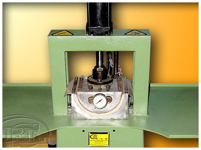 Máquina de Poner Topes '001' 2