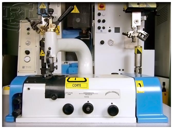 Máquina de Rebajar Piel con Aspiración y Embrague 'FAV AV2' #2 4